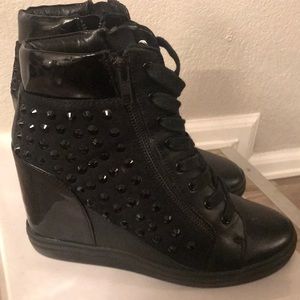 Sneaker Wedges